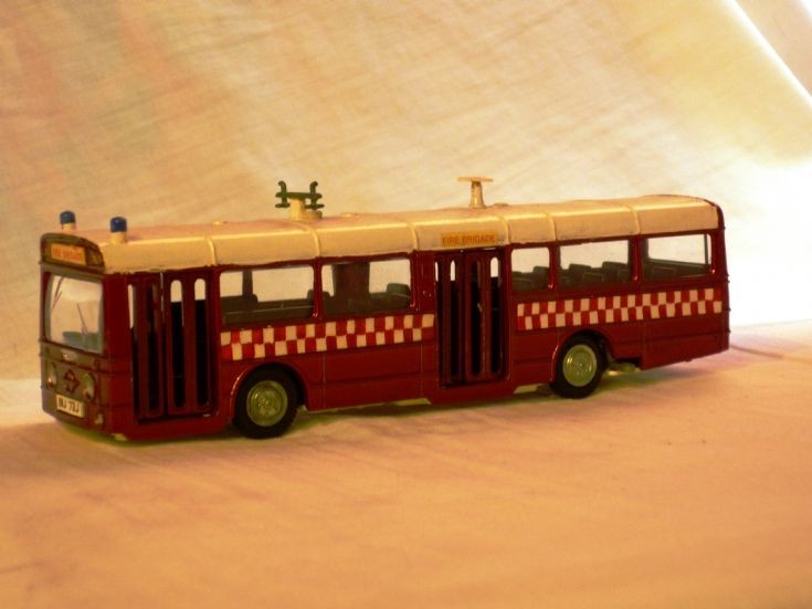 Dinky single deck bus control unit