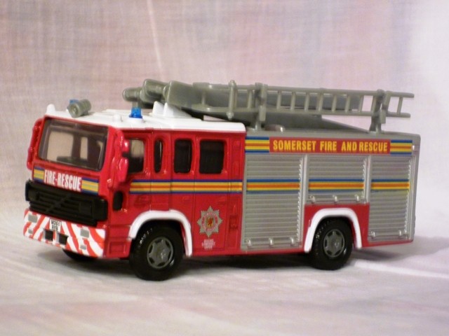 Volvo FL614 Somerset FRS