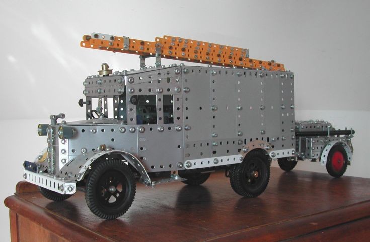 Austin ATV and trailer pump in Meccano