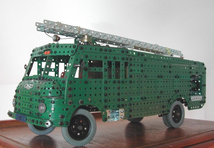 Green Goddess in Meccano