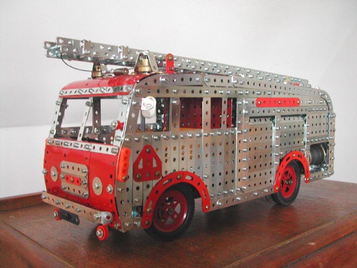 Bedford HCB WT in Meccano