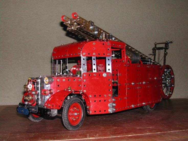 Austin ECU in Meccano