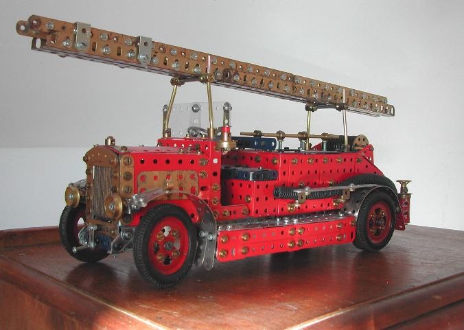 Dennis 30 cwt fire engine in Meccano