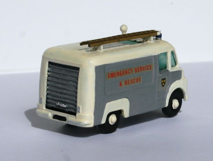 Fire engine model ET