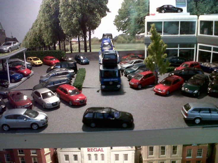 Ho Scale Dealership scene