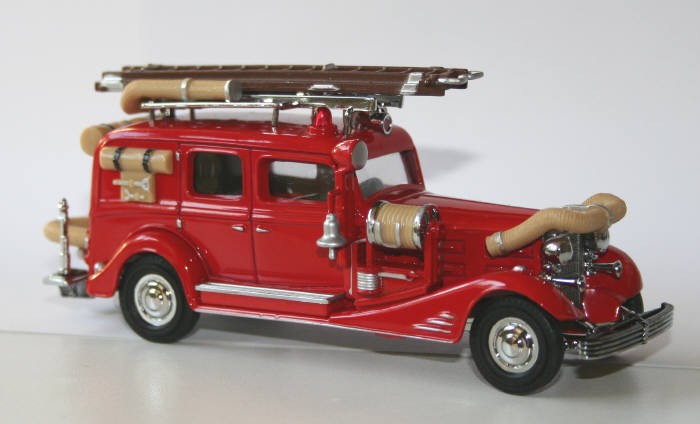 Matchbox 1/48 Cadillac V16 pumper