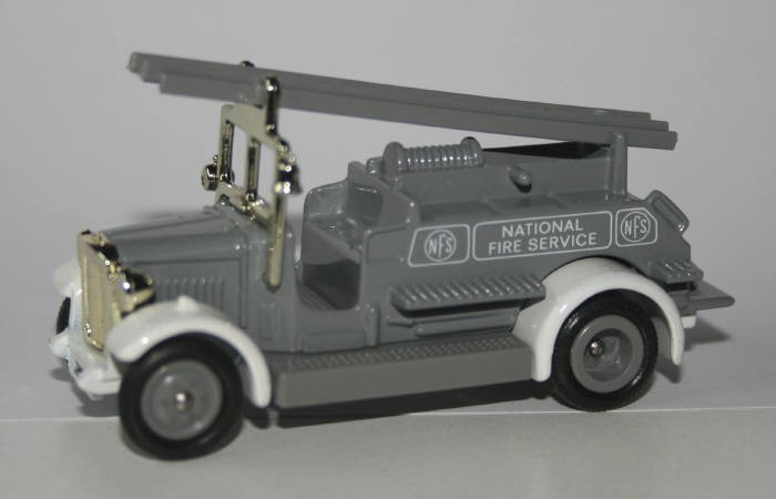 Lledo 1/76 Dennis pumper NFS