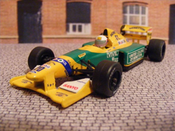 Transport Models  19862001 BenettonFord B192 Formula 1 Car