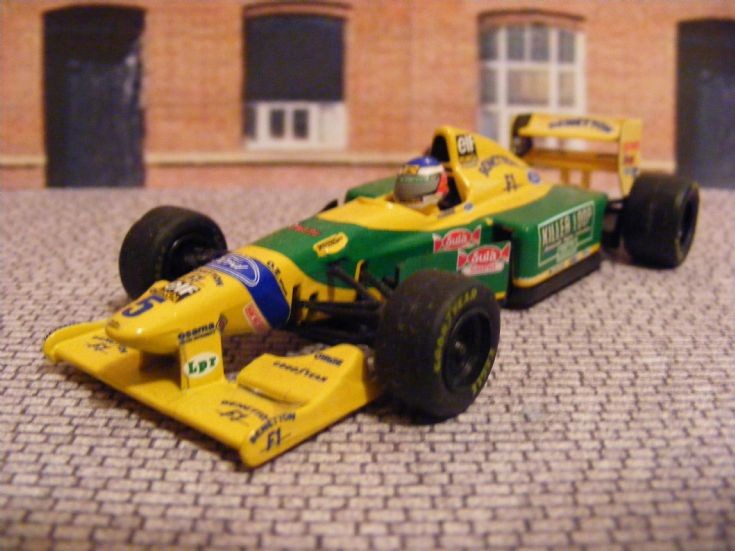 Transport Models  19862001 BenettonFord B193 Formula 1 Car