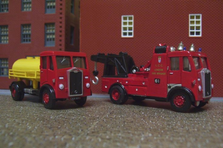 Base Toys Tanker Conversion.