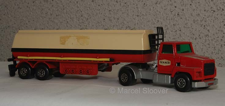 Texaco Ford truck