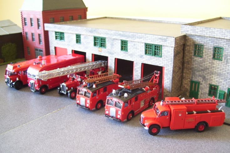 1950's Style Fire Station and Appliances.